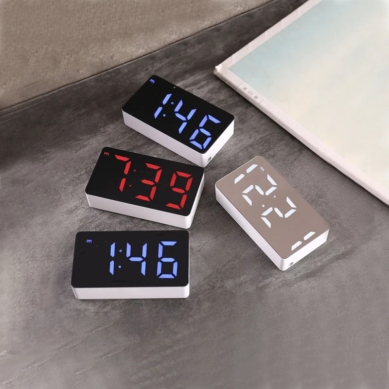 Elektronischer LED-Uhrenspiege – Electronics Gadgets Wholesale Bewertung und Preis